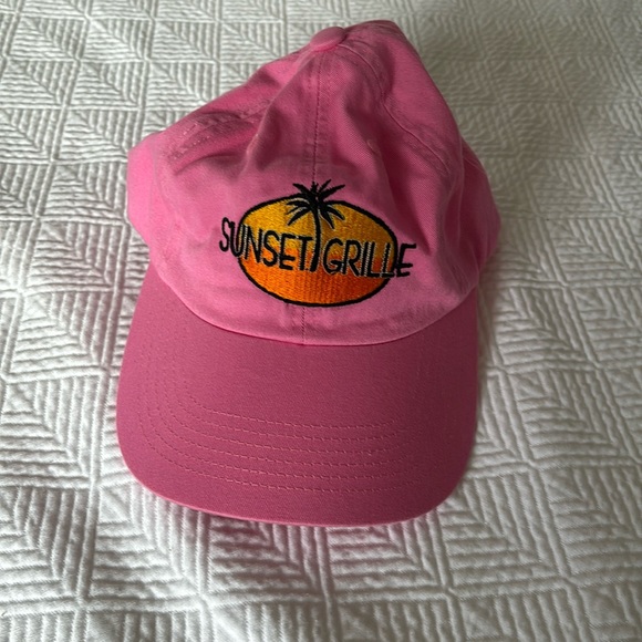 Baseball cap - Picture 1 of 4
